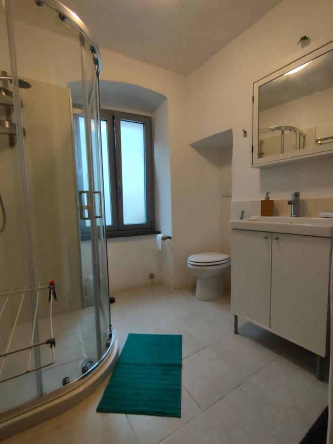 Appartamento A Fosdinovo Luaran gambar