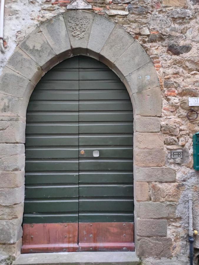 Appartamento A Fosdinovo Luaran gambar